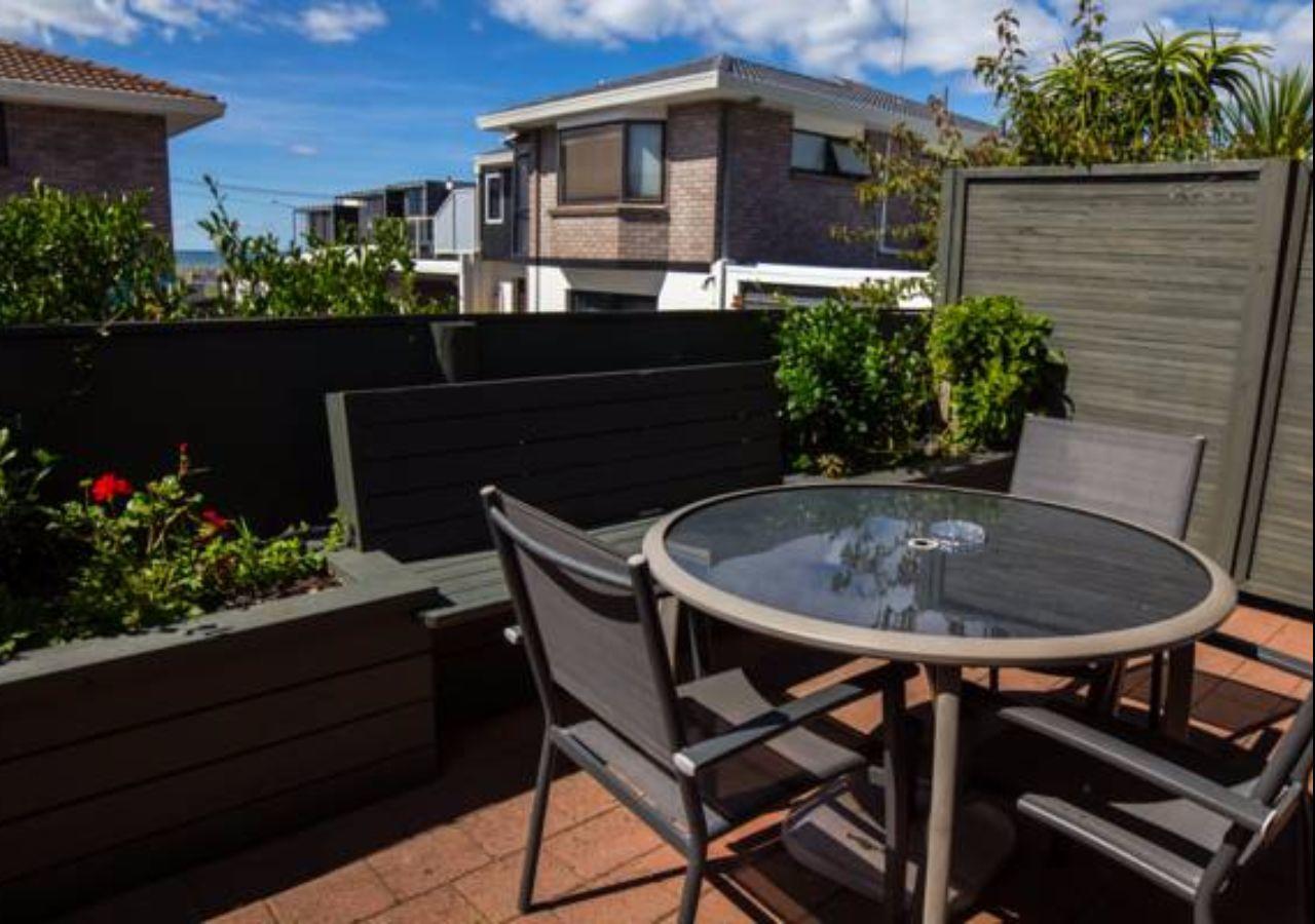 Boatshed Motel Apartments Mount Maunganui Kültér fotó