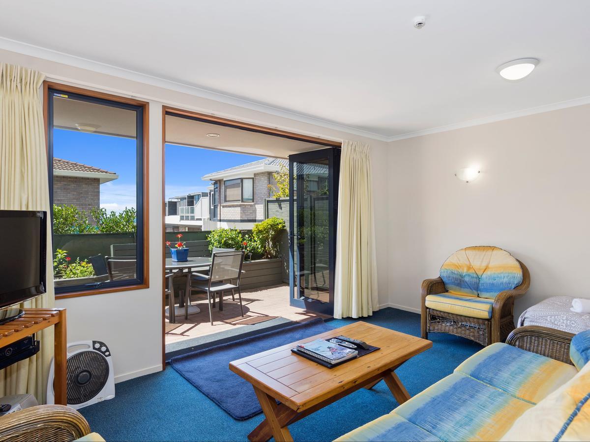 Boatshed Motel Apartments Mount Maunganui Kültér fotó
