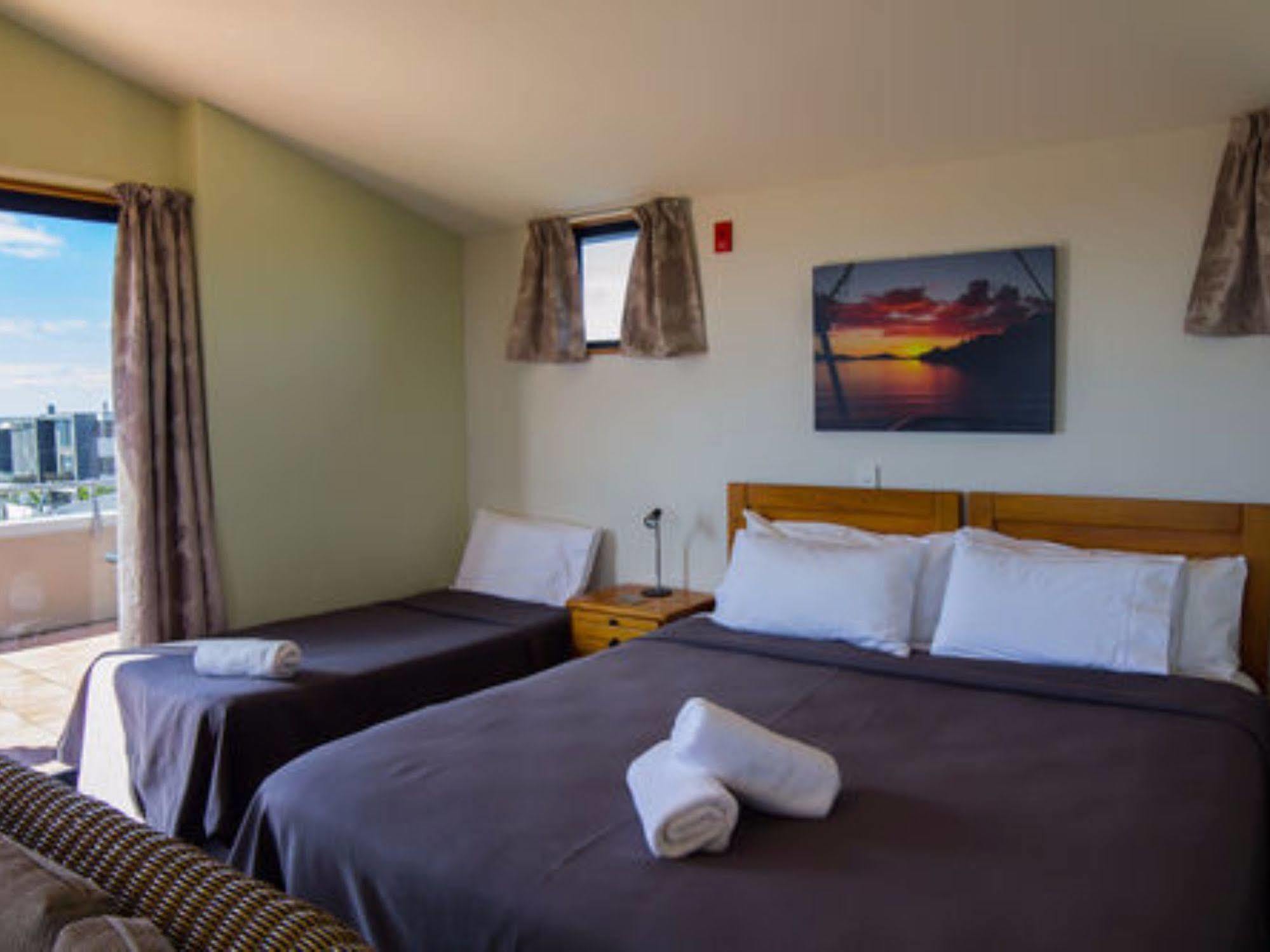 Boatshed Motel Apartments Mount Maunganui Kültér fotó